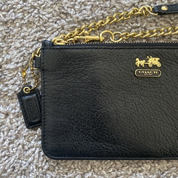 COACH black wristlet in great condition - Picture 2 of 4